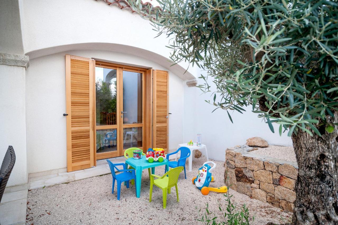 Sant'Anna Fabulous Apartment Budoni Bagian luar foto